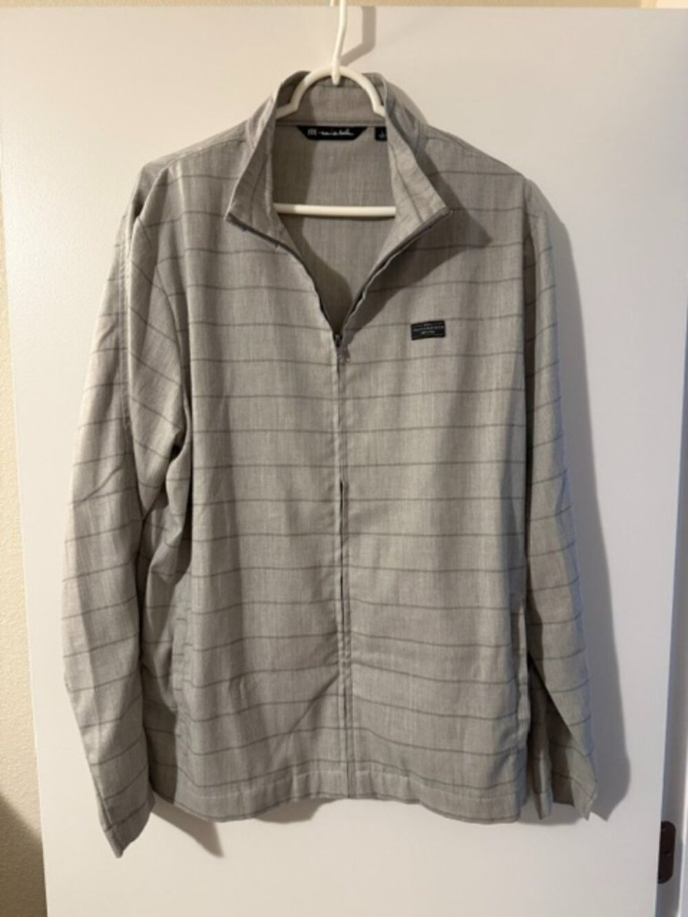 TravisMathew Men’s Full-Zip Lightweight Jacket Gray Plaid Size L